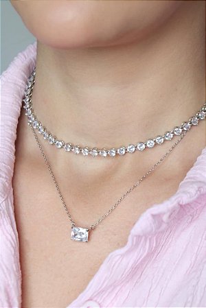 Conjunto colar e brincos oval em prata 925