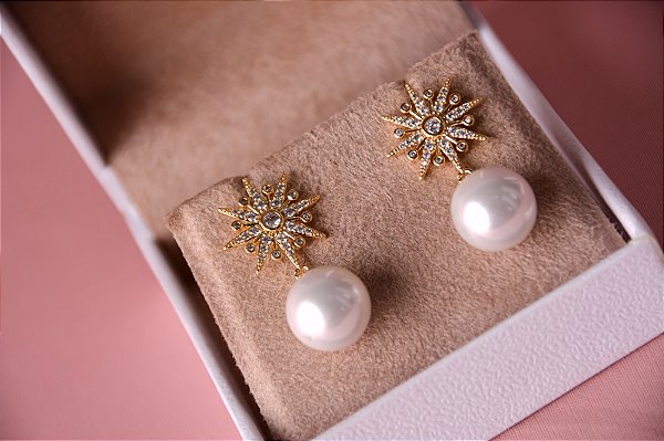 Brinco star com pérola pendente