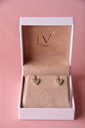 Brinco coração cravejado