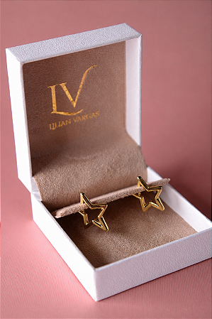 Brinco argola estrela lisa