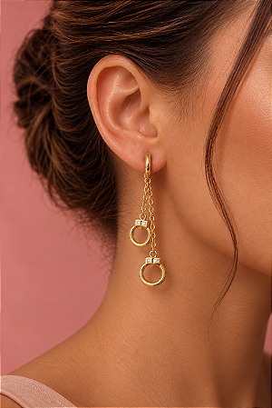 Brinco Argolinha Pendente Algemas – Banho de Ouro 18K
