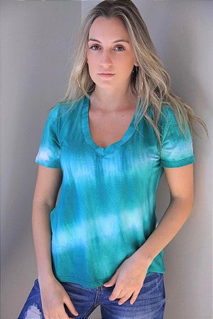 camiseta tie dye verde