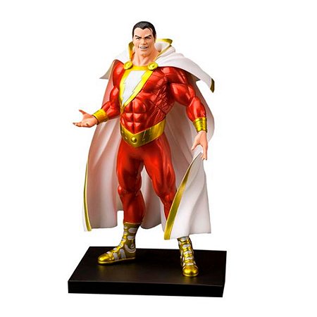 Action Figure Shazam (New 52) – DC Comics
