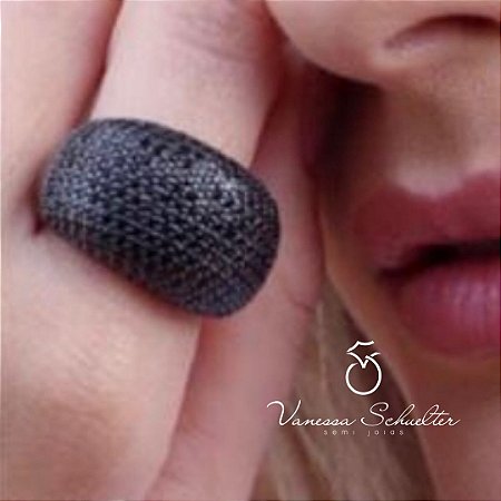 Anel Black Cravejado