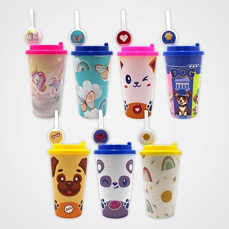 Copo De Plástico Com Canudo Infantil Estampas Variadas - 400ml