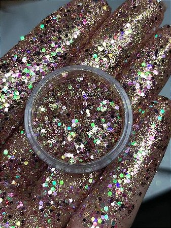 USEGLOW - Glitter Carol Marçal