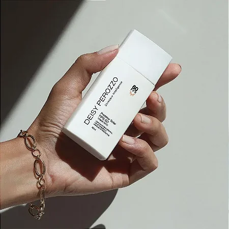 Deisy Perozzo - Protetor Solar FPS60 40ML