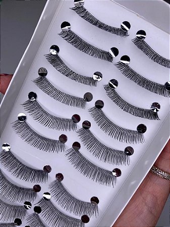 Cilios em Cartela com 10 pares modelo playboy