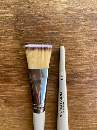 Sffumato Beauty - M310 Pincel para Base Michelly Palma