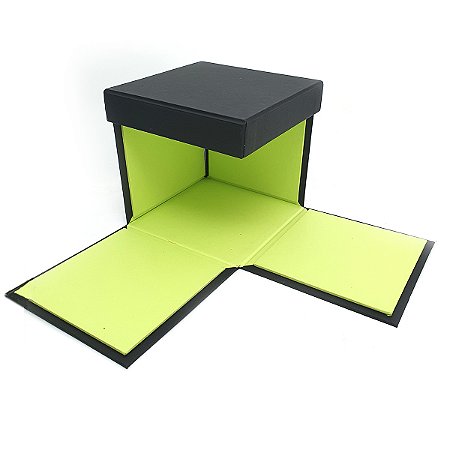 Caixa Cartonada 20x20x20 Modelo Surpresa