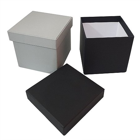 Caixa de presente cartonada em papelão rígido 18x18x20