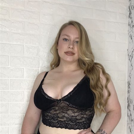 Cropped de Renda Sem Bojo Plus Size Sabrina