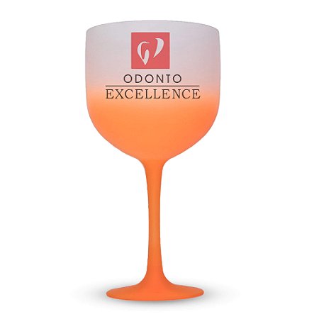 Taça de gin degradê personalizada para empresas e eventos