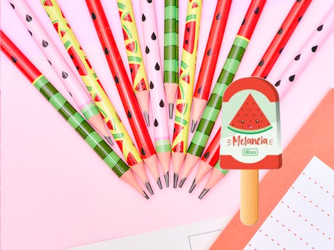 Kit com 4 Lápis decorado com o tema Melancia + 1 Borracha em formato de Picolé com cheirinho de Melancia