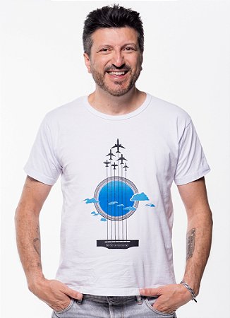 Camiseta Linhas de Voo Aviões e Músicas