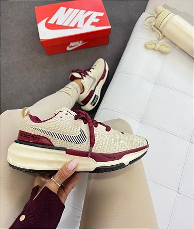 Nike Invencible Run 3 - Bordô