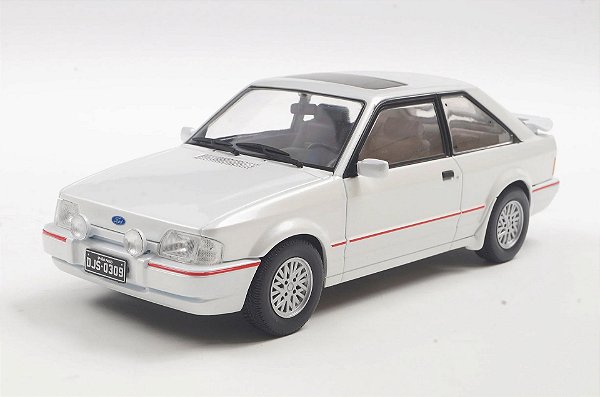 Escort XR3 - Escala 1/24.