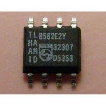 Circuito Integrado Pcf8582(smd)