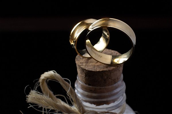 ALIANÇA DE OURO 18K CÔNCAVA 6MM