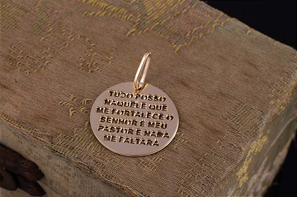 PINGENTE FOLHEADO OURO 18K "TUDO POSSO NAQUELE QUE ME FORTALECE"