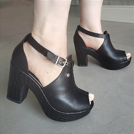 -    Sandália Plataforma Misma Meia Pata AnkleBoot Openboot
