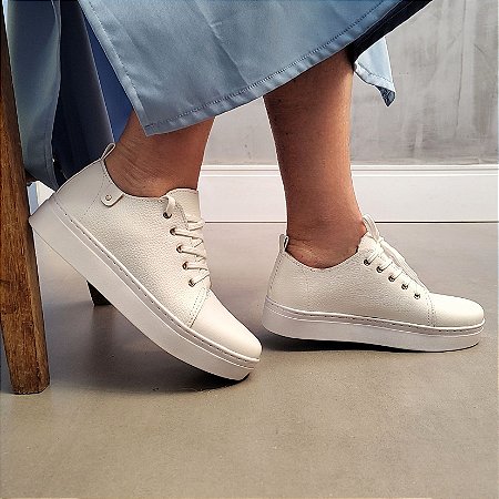 Tênis Casual Feminino Em Couro Legítimo Parvas Flat