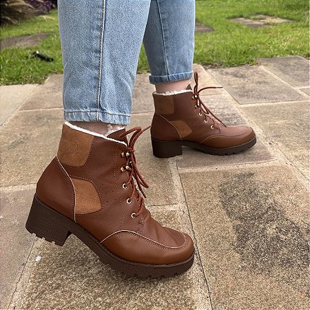 Coturno Tratorado Feminino Lajas Forrado com Lã