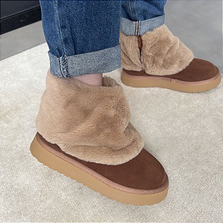Bota Feminina de Pelos Vielha Camurça Australiana Cano Baixo