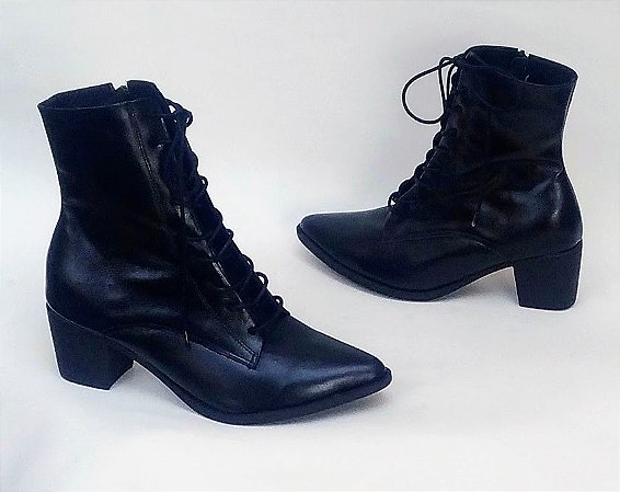 Bota 3/4 couro preto