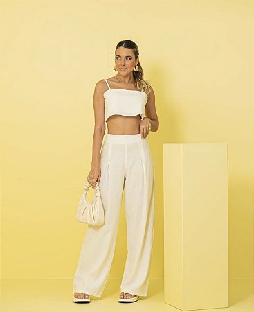 Calça off white pantalona - alcance