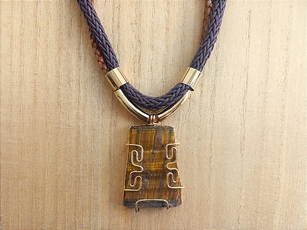Colar curto trançado de olho de tigre