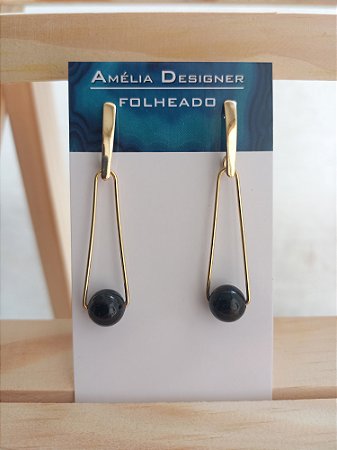 Brinco longo de ônix