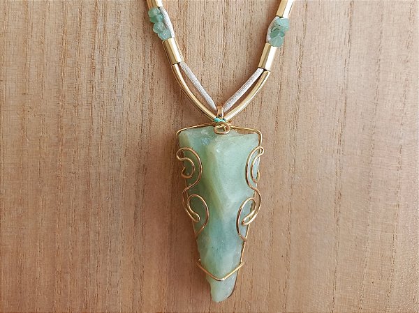 Colar regulável de água marinha