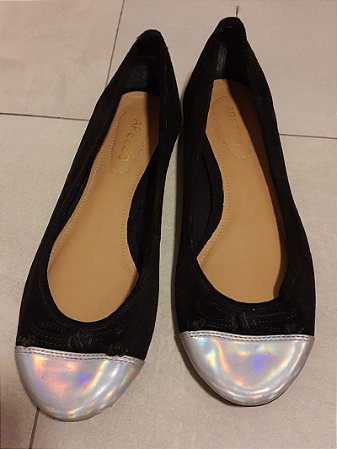 Sapatilha bicolor Arezzo - Tamanho 37 - Brecho Damô