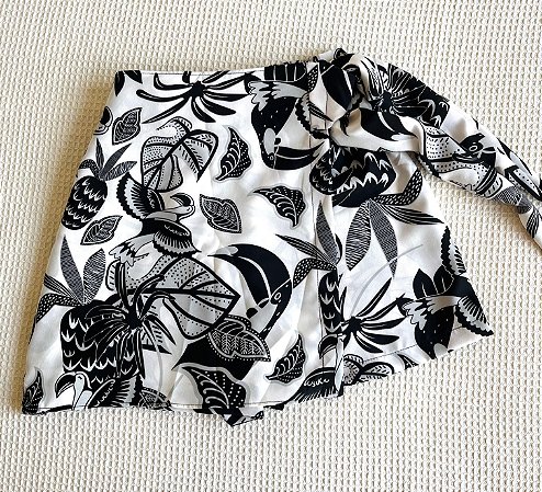 Short/saia tucano black