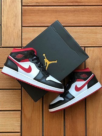 nike jordan metallic