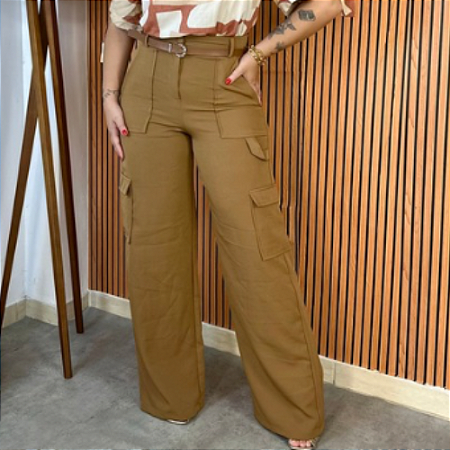 CALÇA NOVA IORQUE - CALÇA DE ALFAIATARIA COM ESTILO CARGO - COR CAPUCCINO