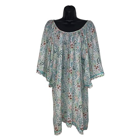 vestido branco com kimono