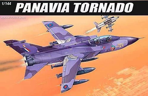 Academy - Panavia Tornado - 1/144