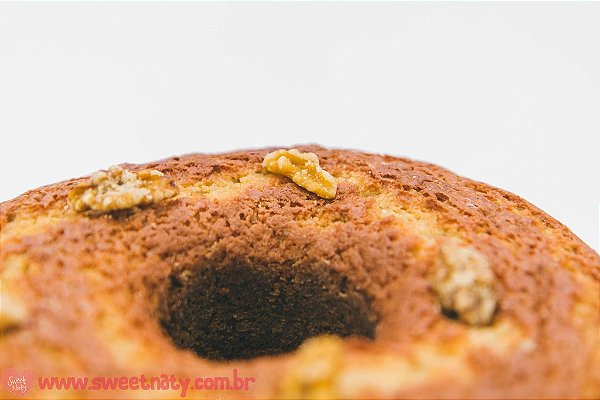 Bolo caseiro de aça com nozes