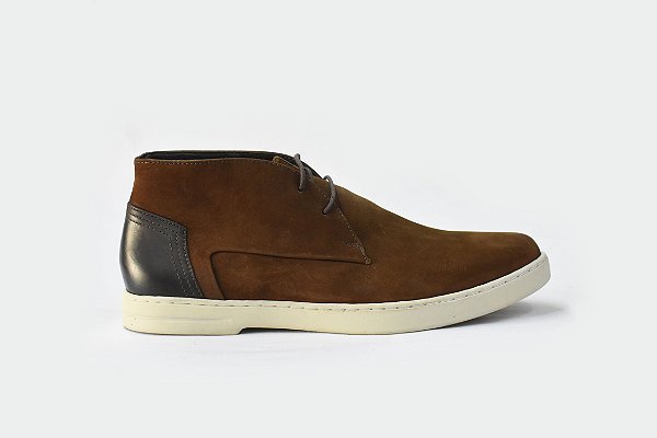 bota chukka