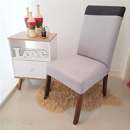CAPA DE CADEIRA SUEDE CINZA COM  DETALHE PRETO - TAMANHO UNIVERSAL AJUSTÁVEL