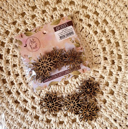 Apliques em mdf 4 peças - Flocos de Neve