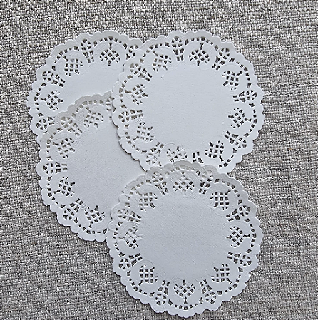 Papel Rendado Doily Branco