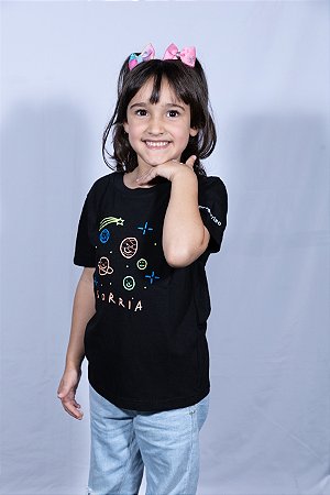Camiseta infantil Sorria - Preta