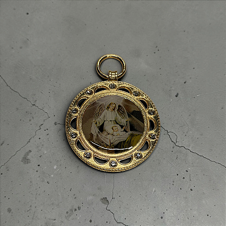 Medalhão de Berço - Anjo da Guarda Adulto/ Redondo - Strass - Dourado