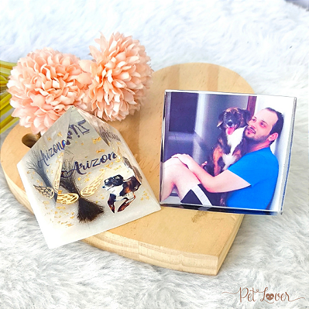 Pirâmide de Memórias em Resina — 5x5 cm