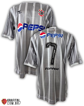 Corinthians 2002 Tamanho G 76x56cm