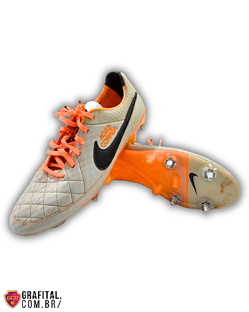 Chuteira Nike tamanho 42 - Marquinhos