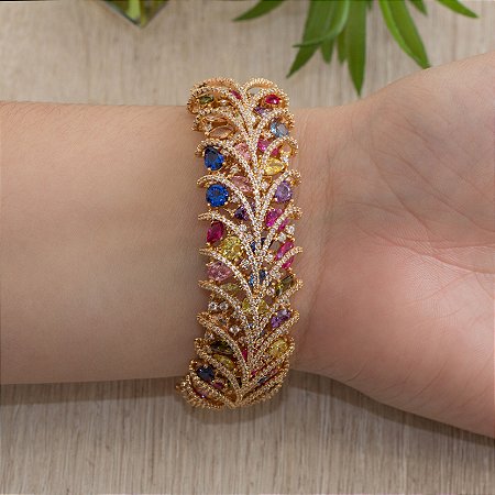 Bracelete cravejado com zircônias e cristais coloridos